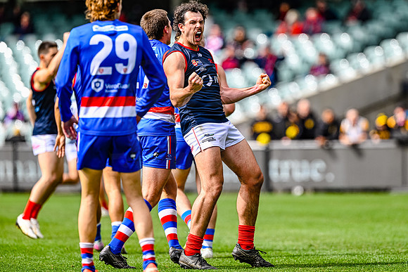 Central Districts v Norwood-0173