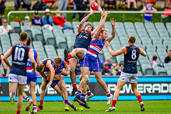 Central Districts v Norwood-0285