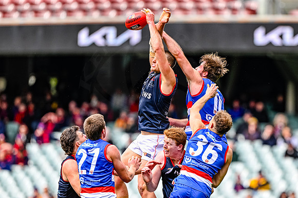Central Districts v Norwood-0582